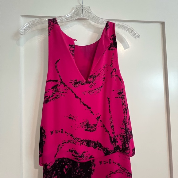 Halston -Elegant Pink and Black Dress size 8 NWOT - Picture 9 of 9